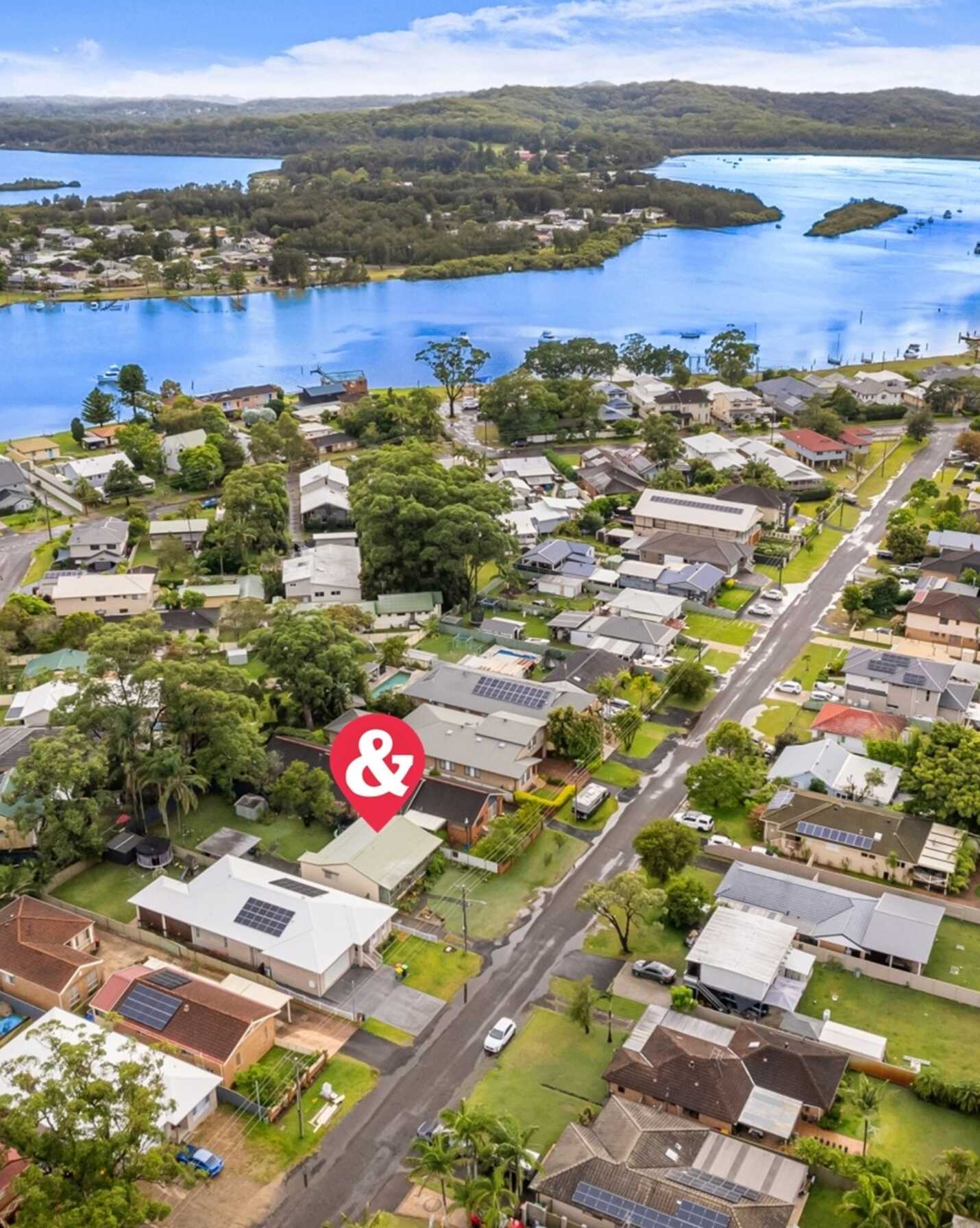 22 Boongala Avenue Empire Bay, Bay - Image 1
