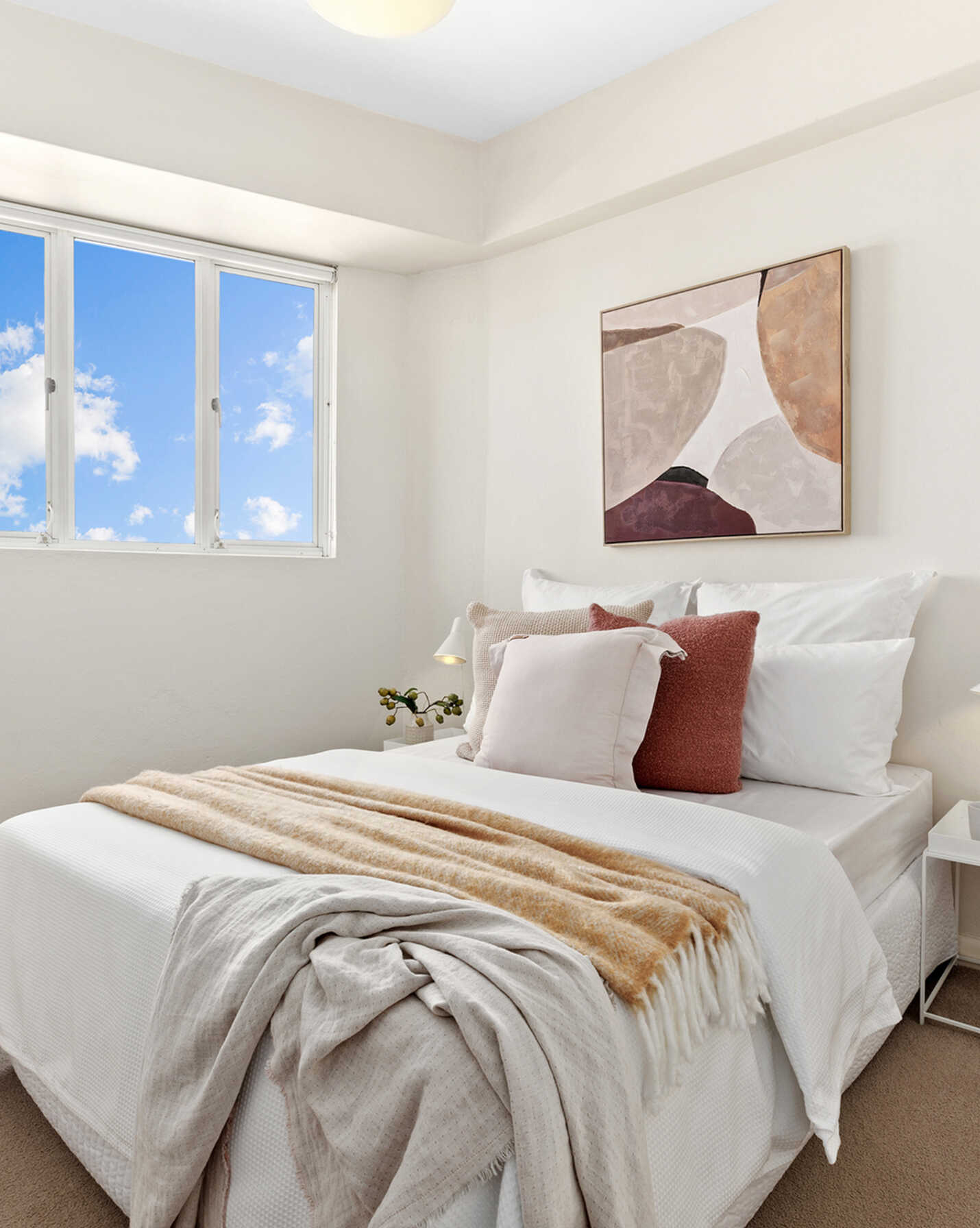 81/1a Elizabeth Bay Road Potts Point, Point - Thumbnail 5