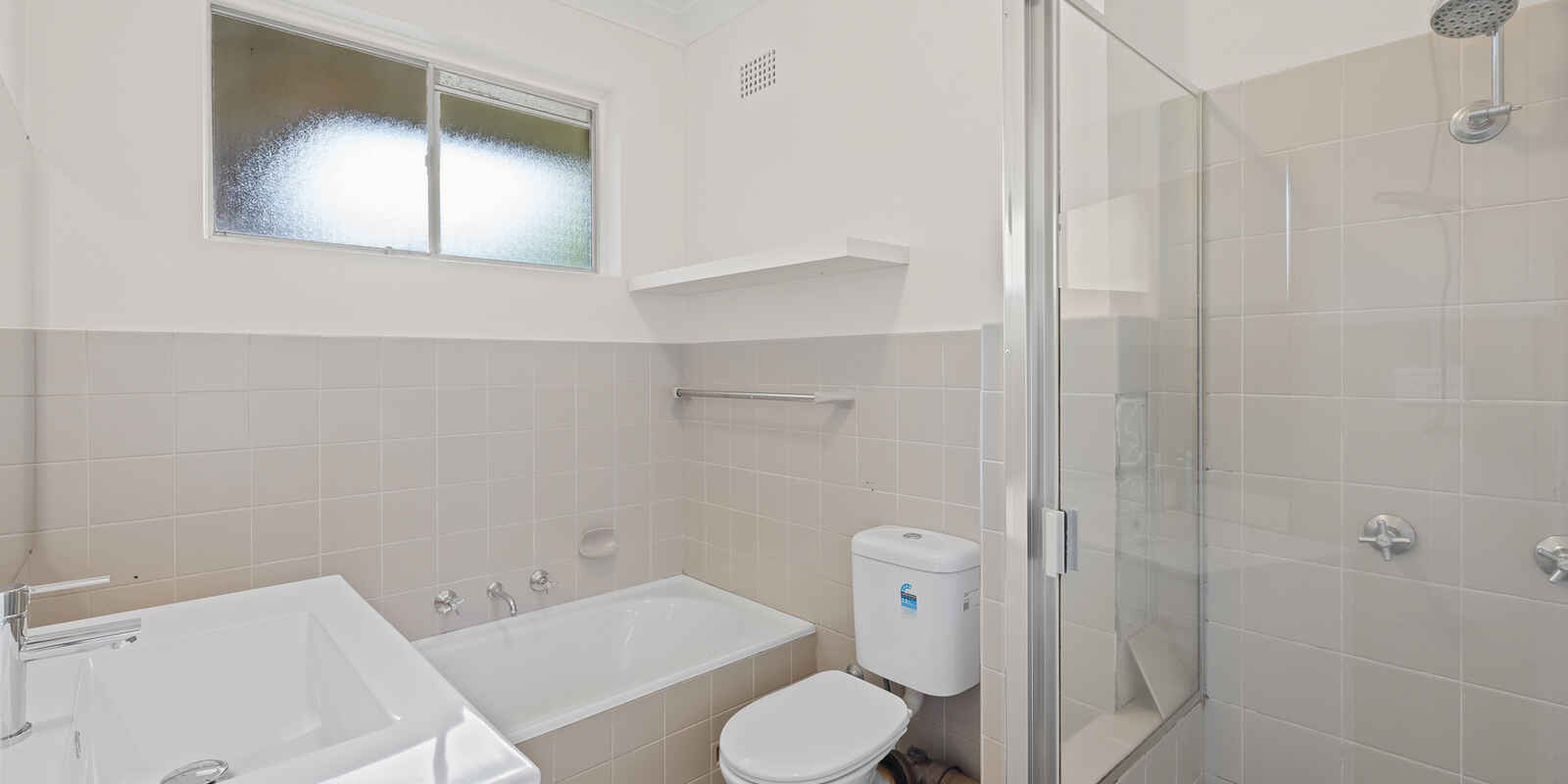 15/8-12 Minter Street Canterbury