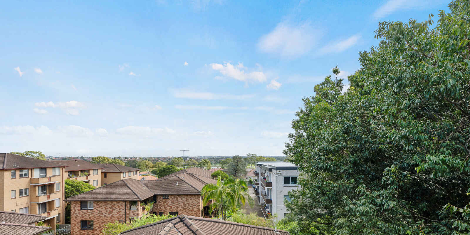 15/8-12 Minter Street Canterbury