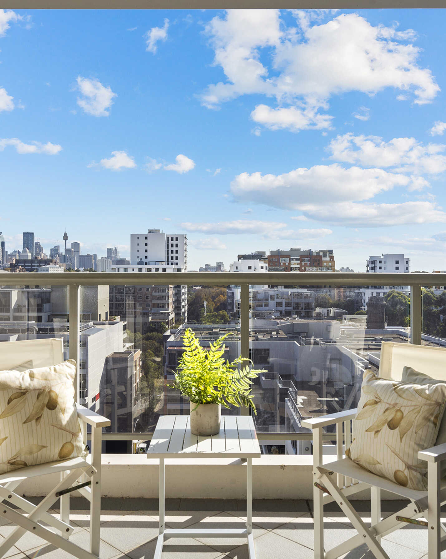 1210/6 Lachlan Street Waterloo, Waterloo - Thumbnail 2