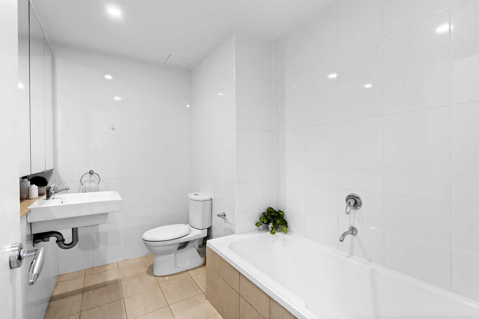 1210/6 Lachlan Street Waterloo 1210/6 Lachlan Street Waterloo