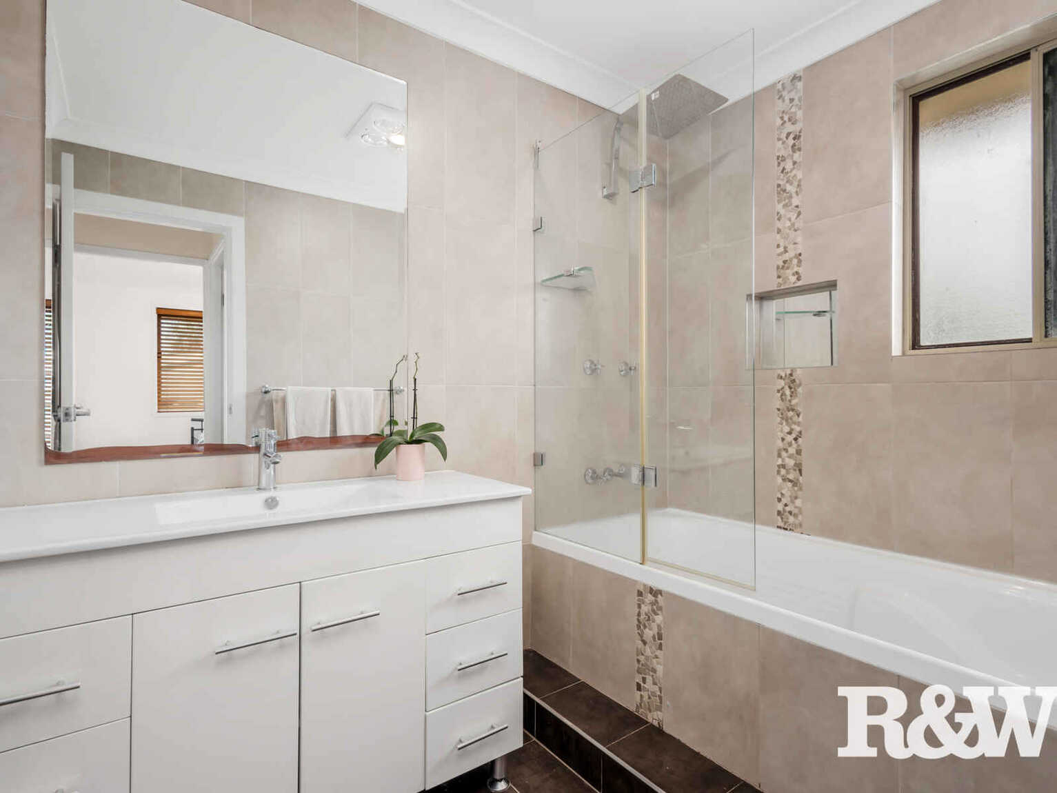 6 Comboyne Place St Clair 6 Comboyne Place St Clair