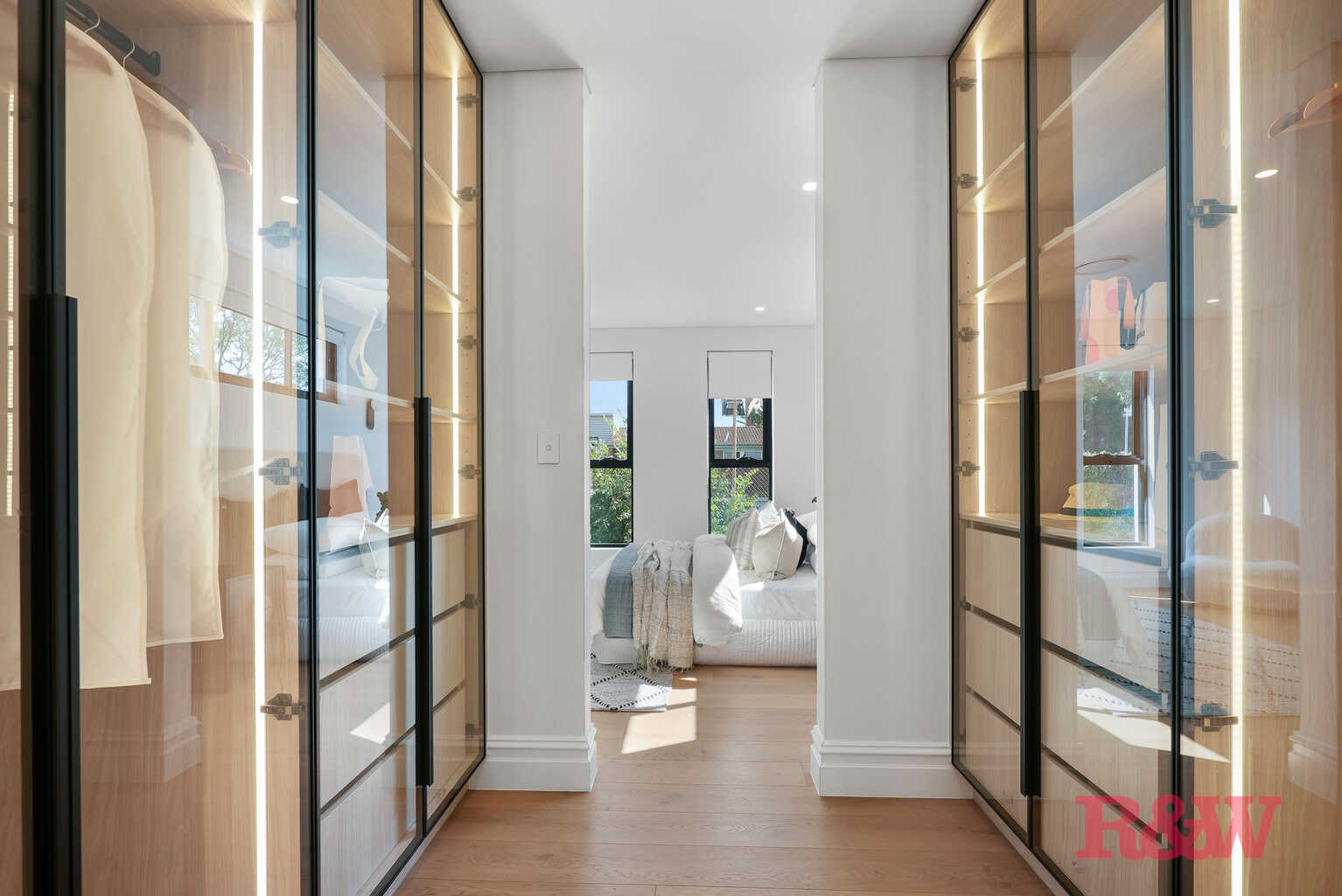 10 JERSEY ROAD Strathfield 10 JERSEY ROAD Strathfield