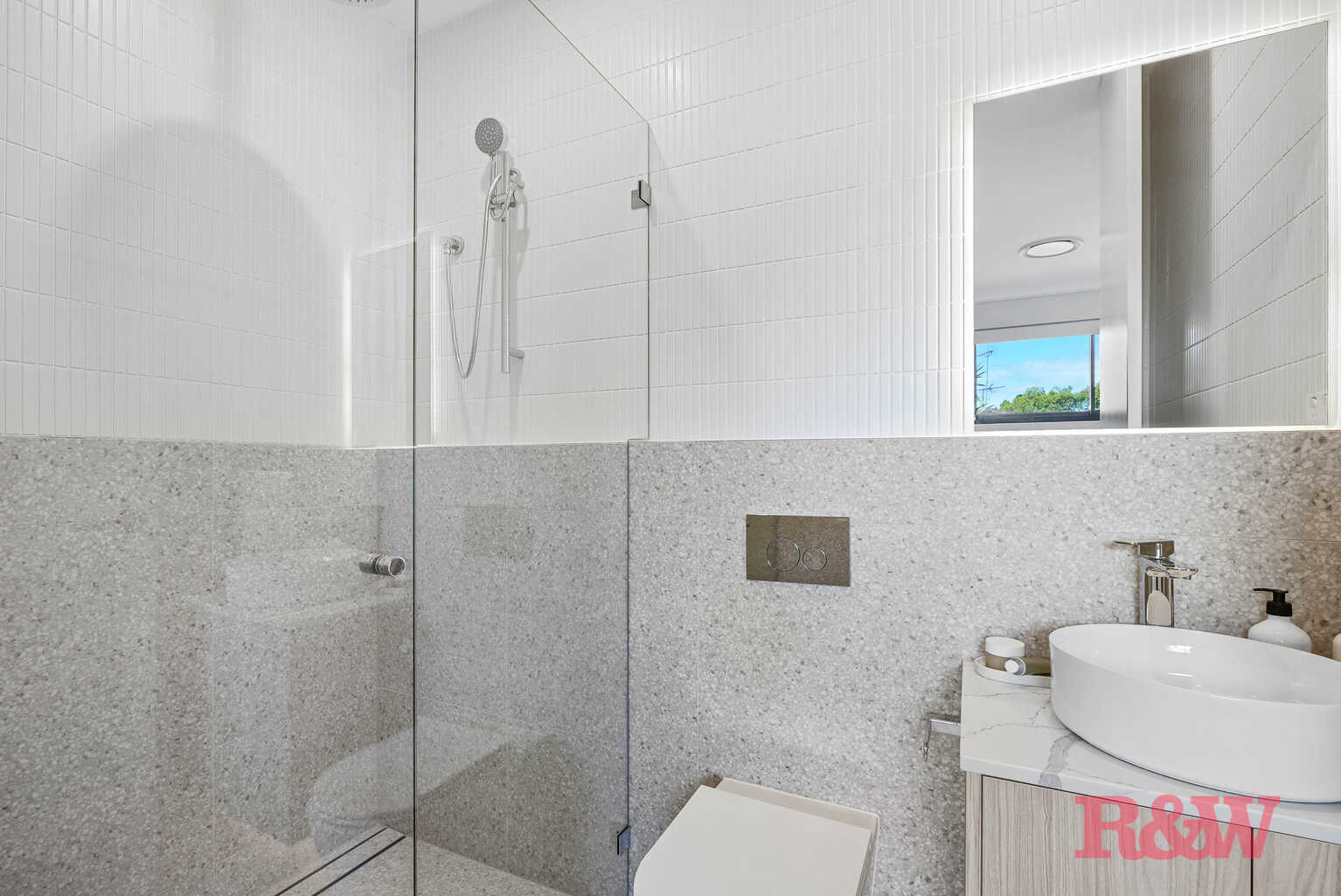 10 JERSEY ROAD Strathfield 10 JERSEY ROAD Strathfield
