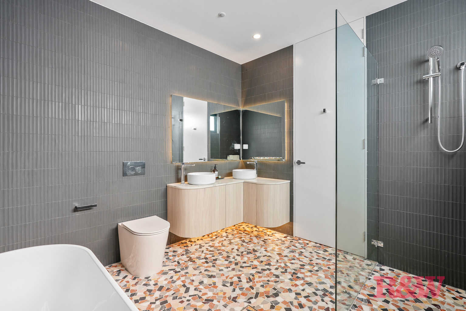 10 JERSEY ROAD Strathfield 10 JERSEY ROAD Strathfield