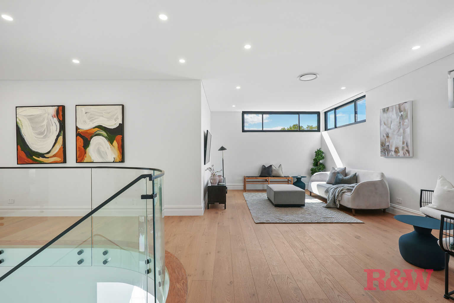 10 JERSEY ROAD Strathfield 10 JERSEY ROAD Strathfield