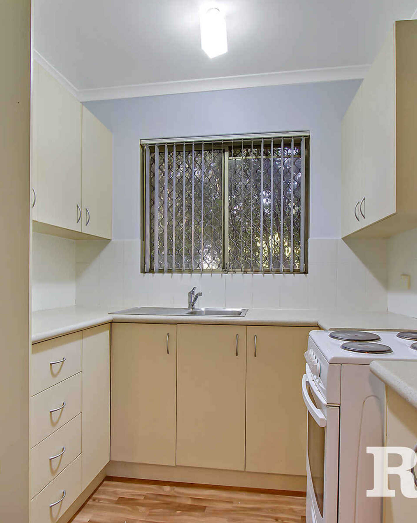 1/37-41 Saddington Street St Marys, Marys - Thumbnail 2