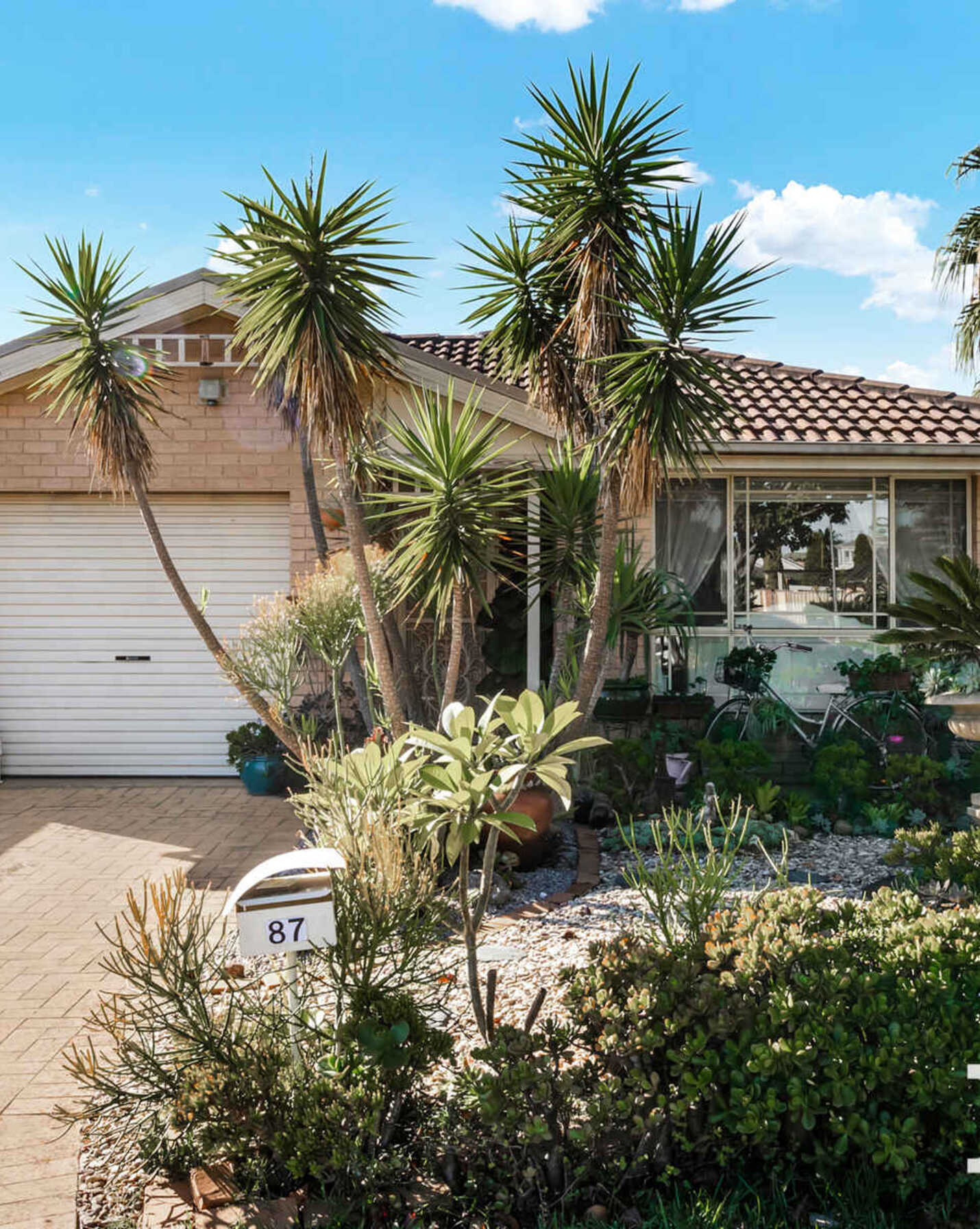 87 Hamrun Circuit Rooty Hill, Hill - Thumbnail 2