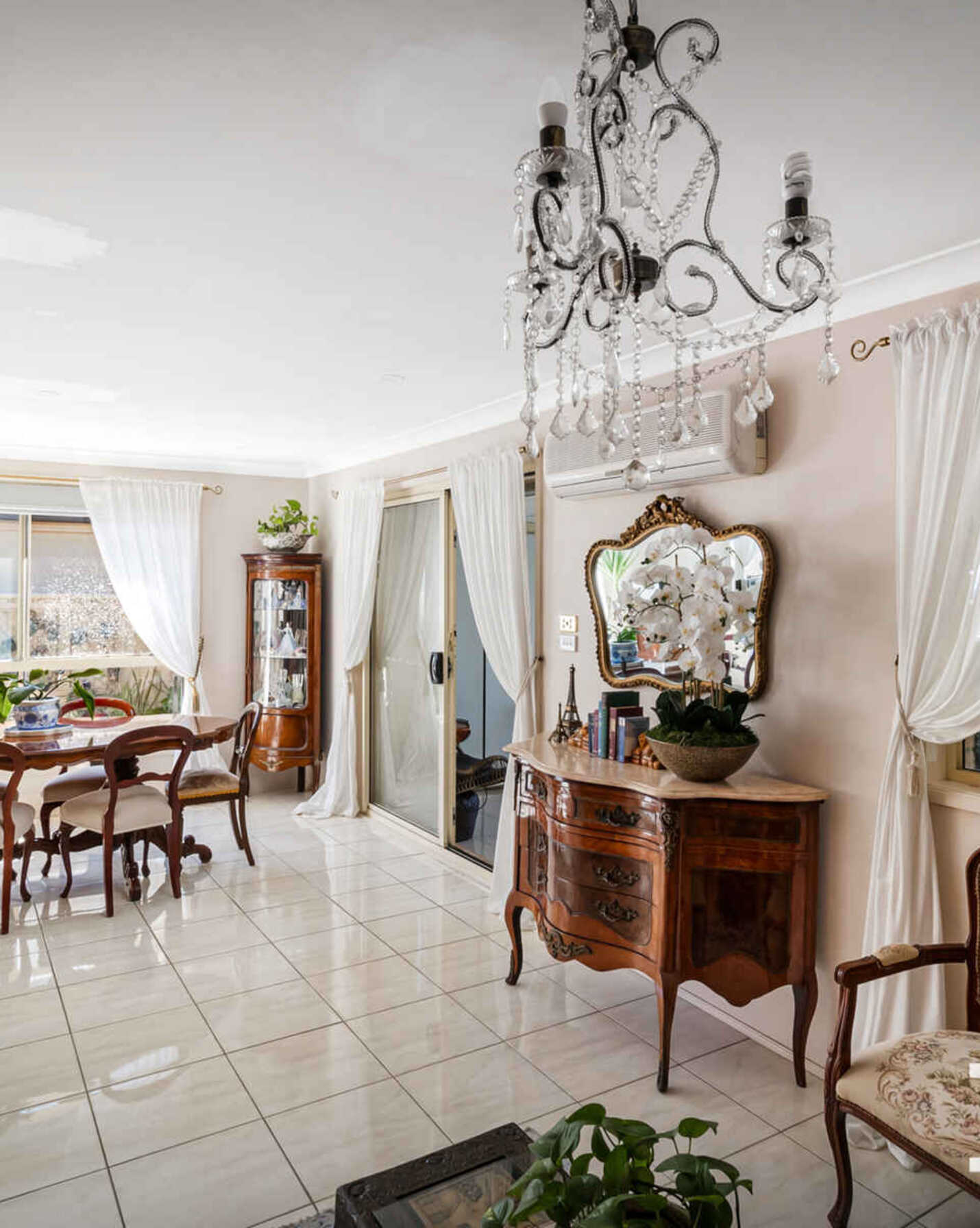 87 Hamrun Circuit Rooty Hill, Hill - Thumbnail 5