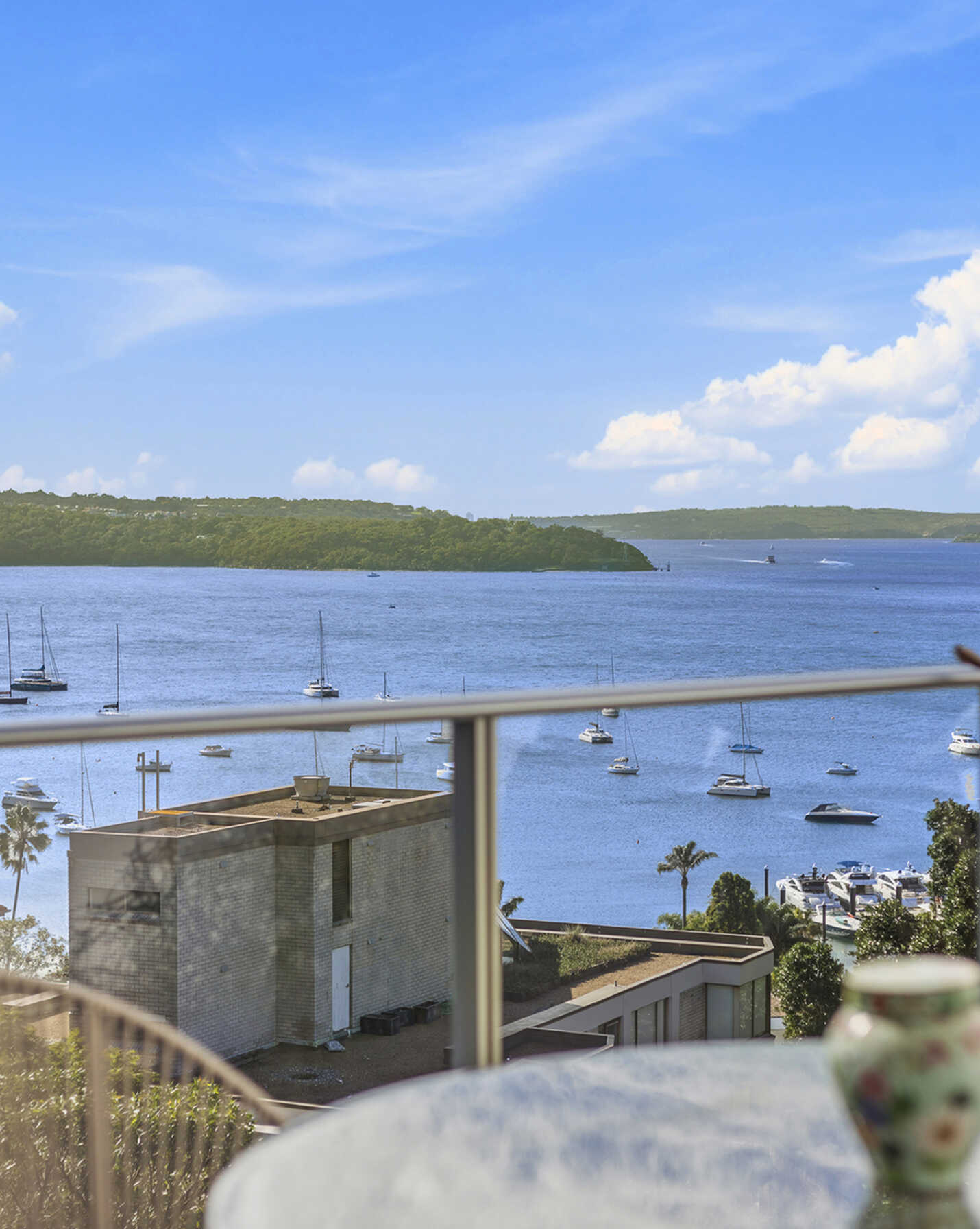 41/8 Greenknowe Avenue Elizabeth Bay, Bay - Thumbnail 2