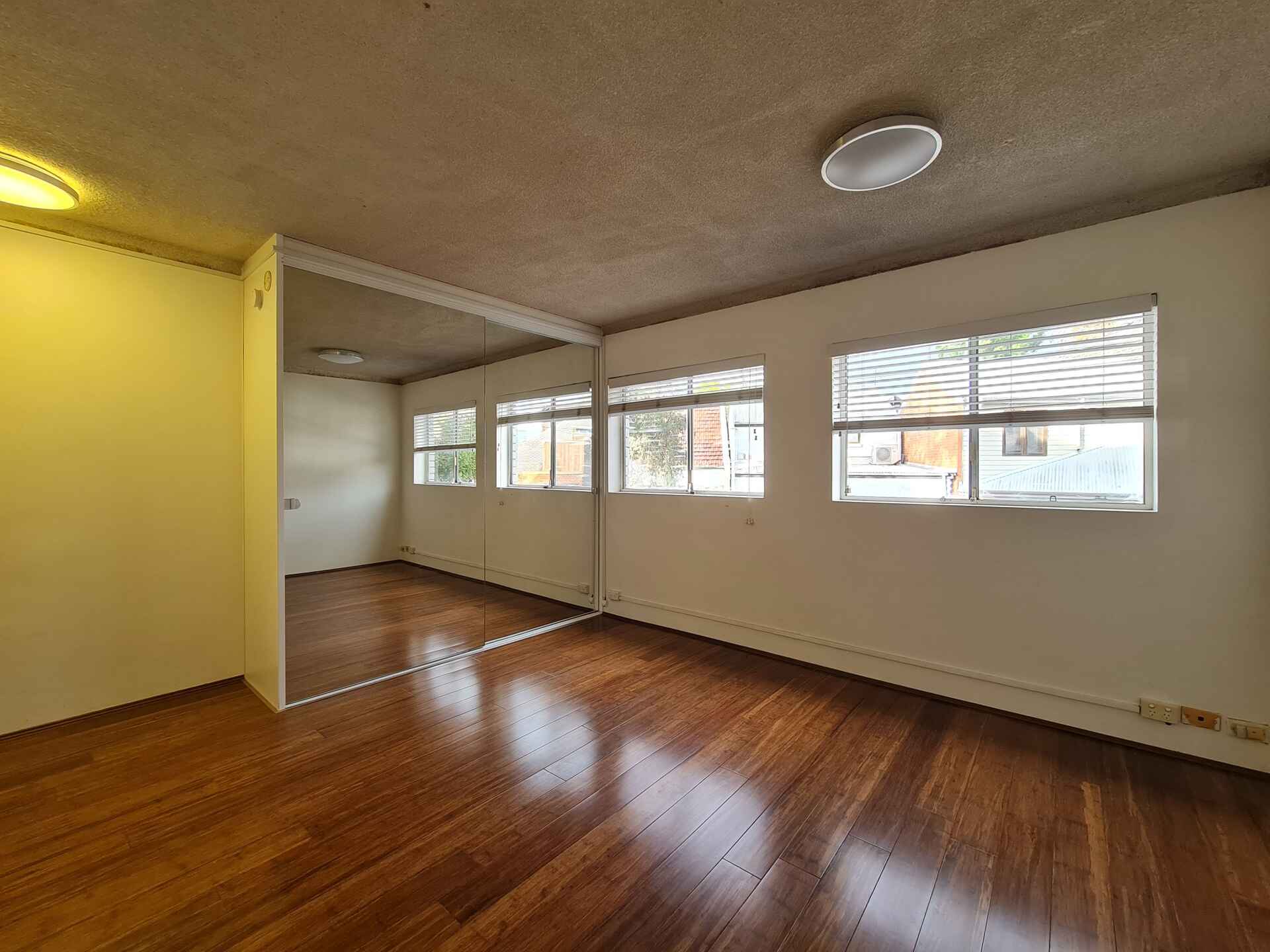 5/9 TRADE ST Newtown