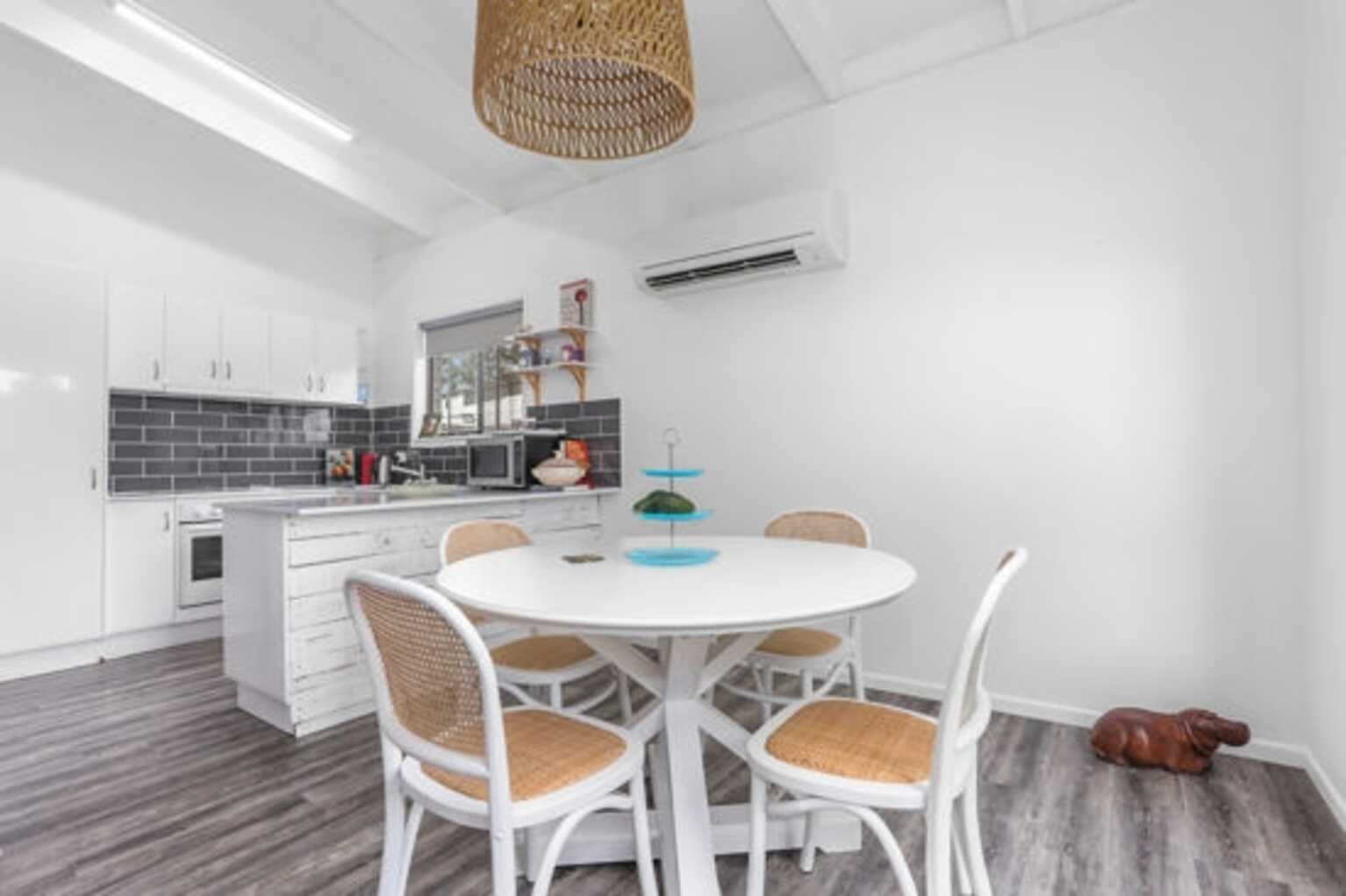 12 Dianthus Avenue Banksia Beach 12 Dianthus Avenue Banksia Beach