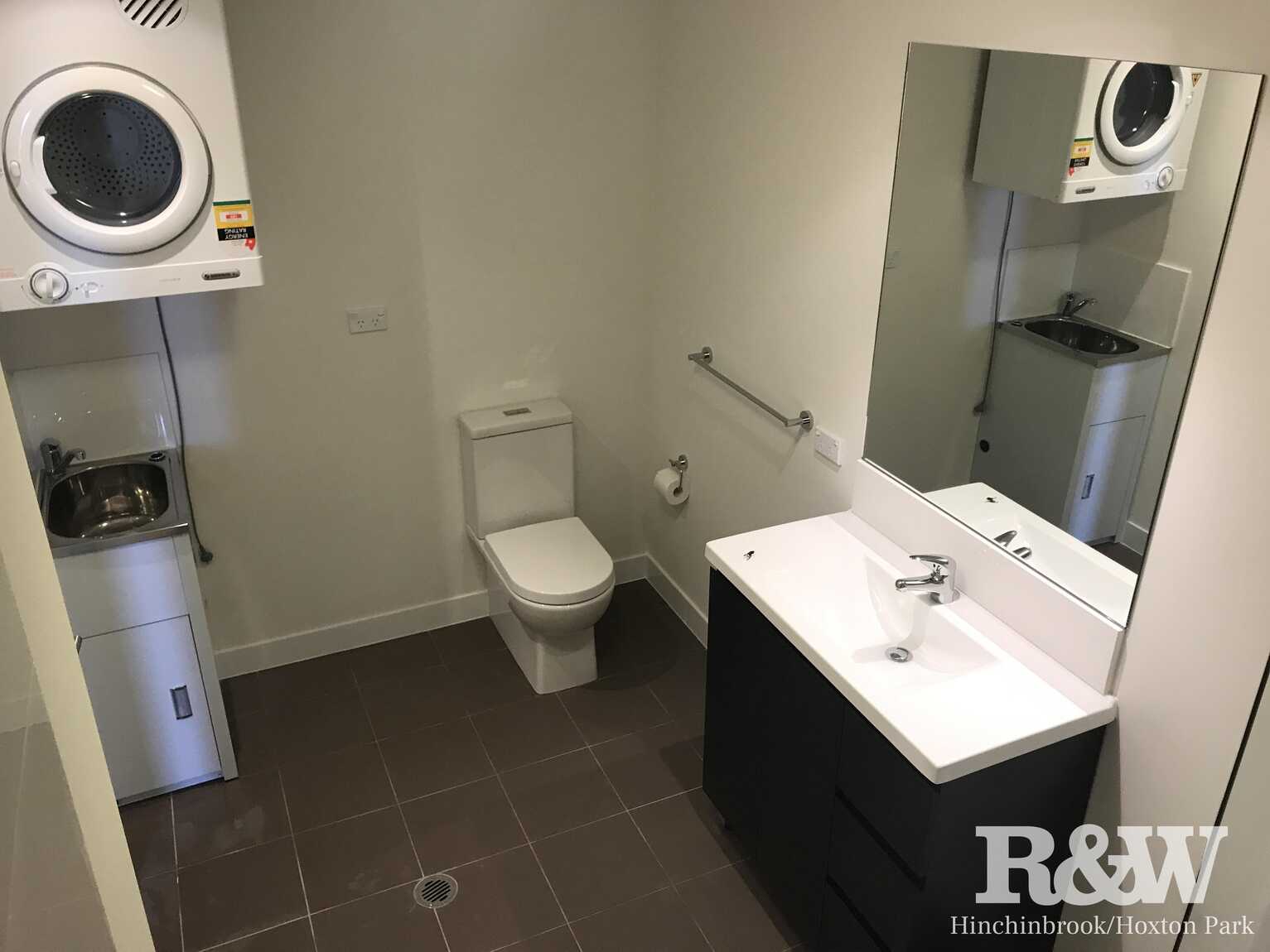 2201/420 Macquarie Street Liverpool