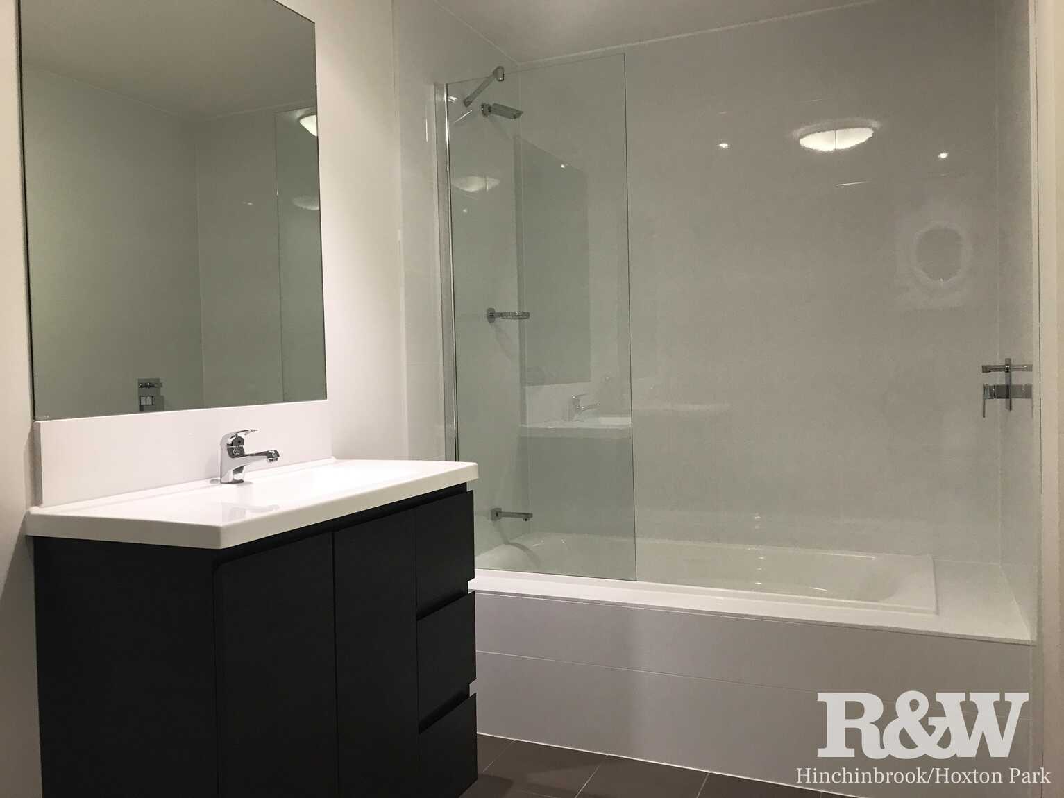 2201/420 Macquarie Street Liverpool