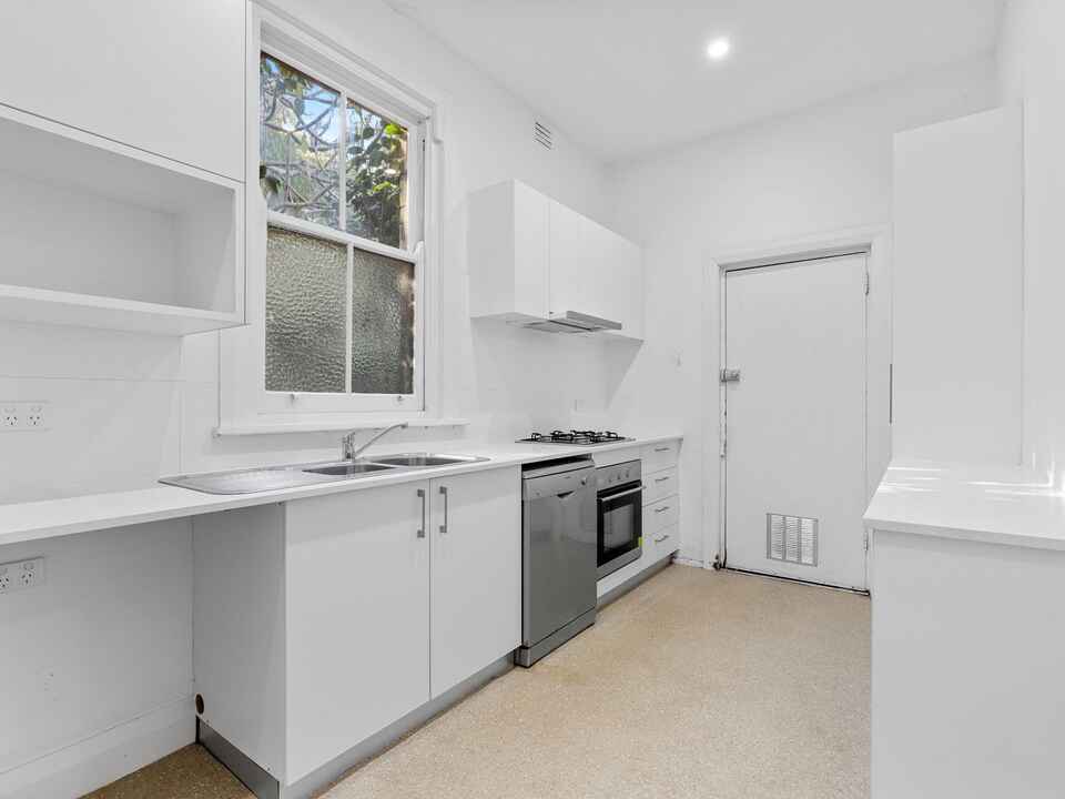 2/27a Hall Street Bondi Beach
