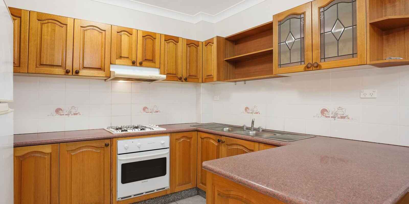 10/27 Crinan Street Hurlstone Park