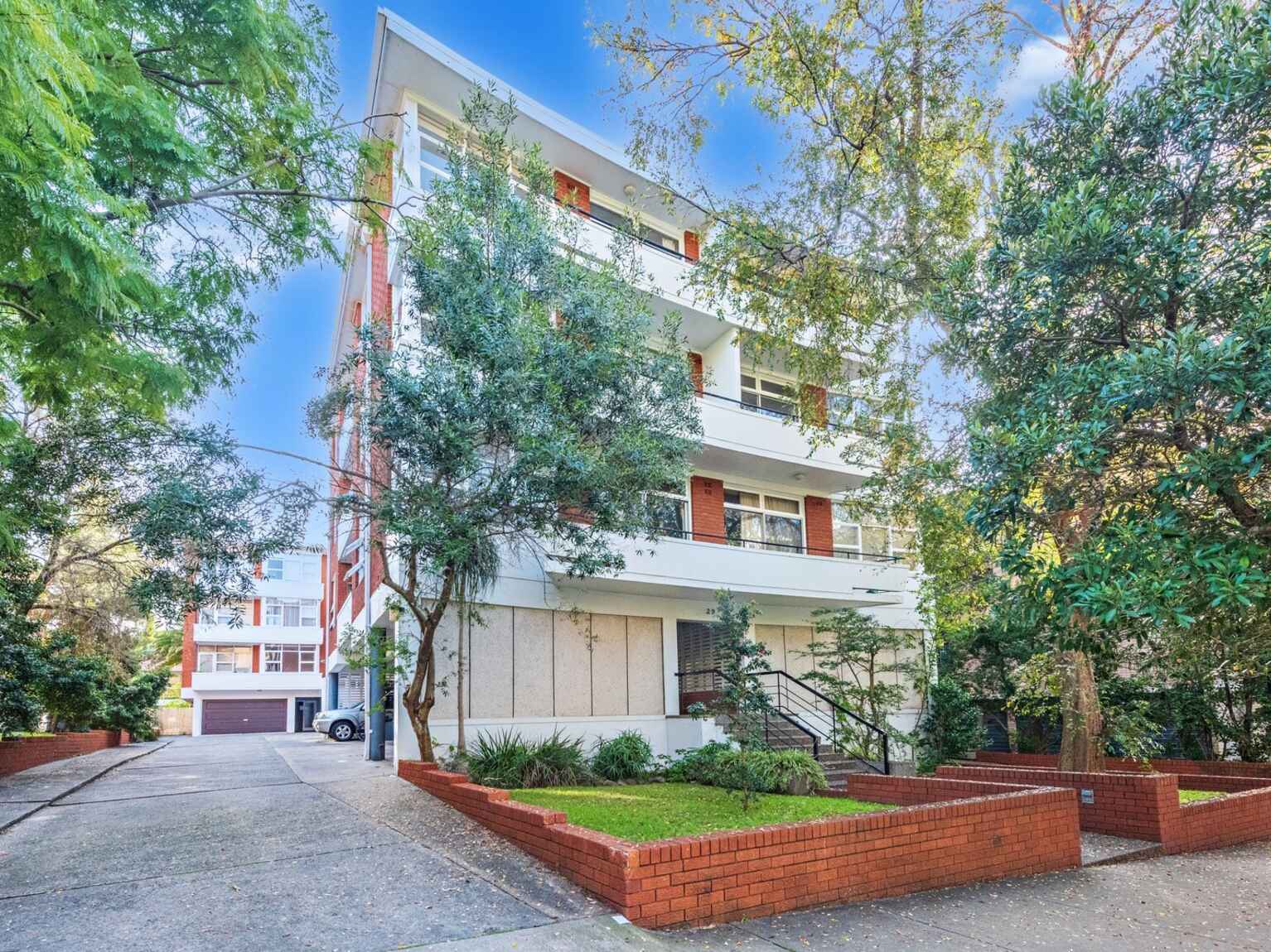 4/29 Penkivil Street Bondi