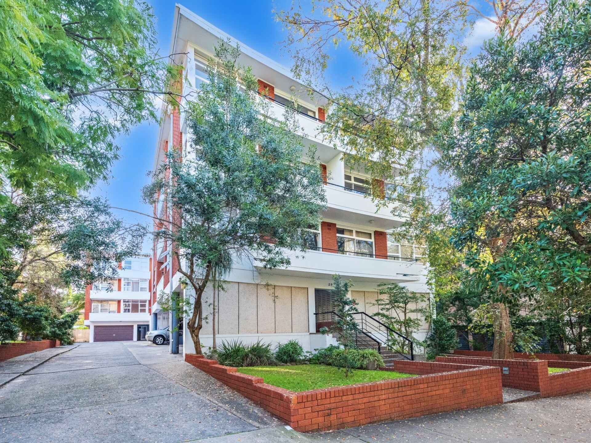 4/29 Penkivil Street Bondi
