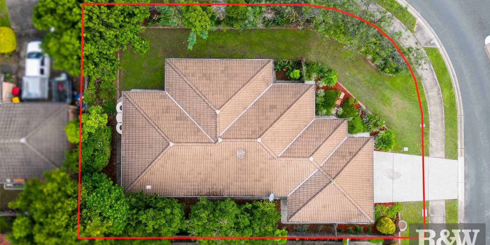 12 Piccadilly Street Bellmere