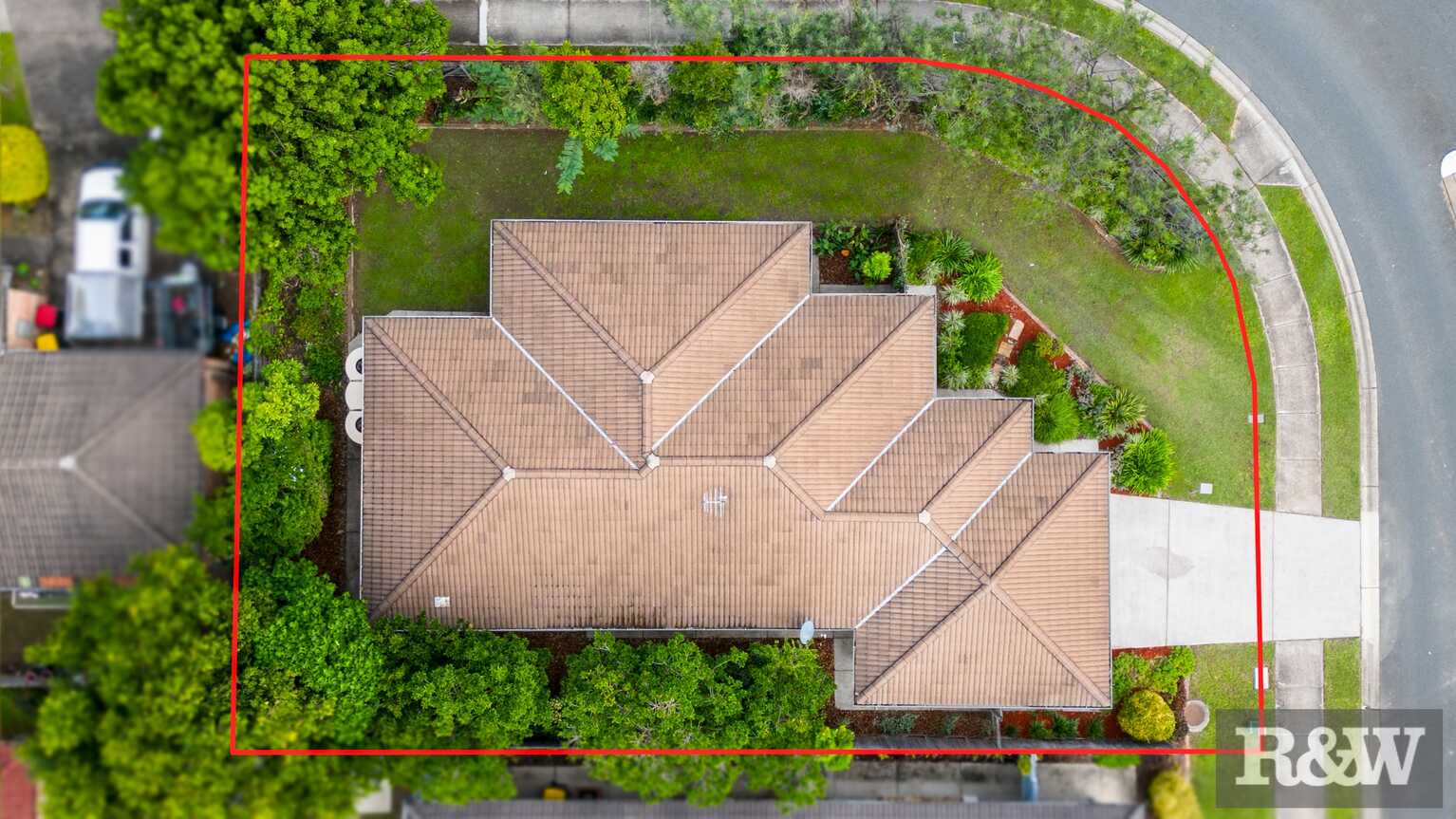 12 Piccadilly Street Bellmere