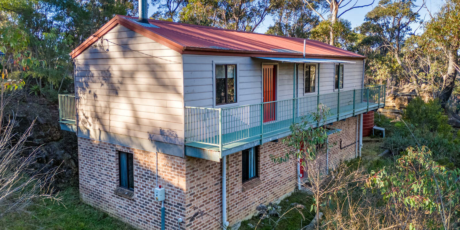 23 Chatsworth Road Mount Victoria 23 Chatsworth Road Mount Victoria