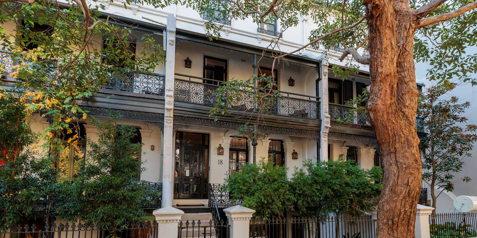 18 Rockwall Crescent Potts Point 18 Rockwall Crescent Potts Point