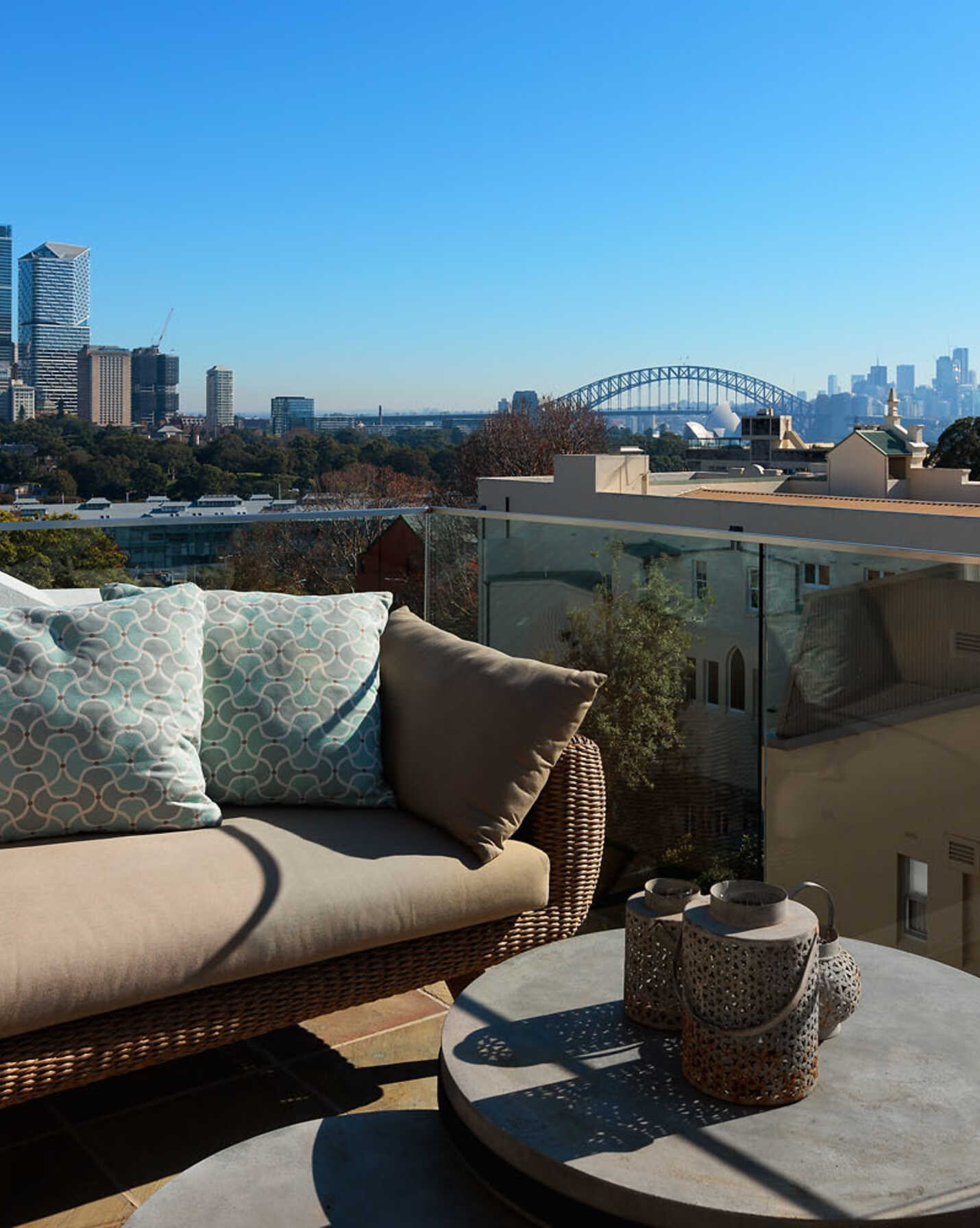 18 Rockwall Crescent Potts Point, Point - Thumbnail 2