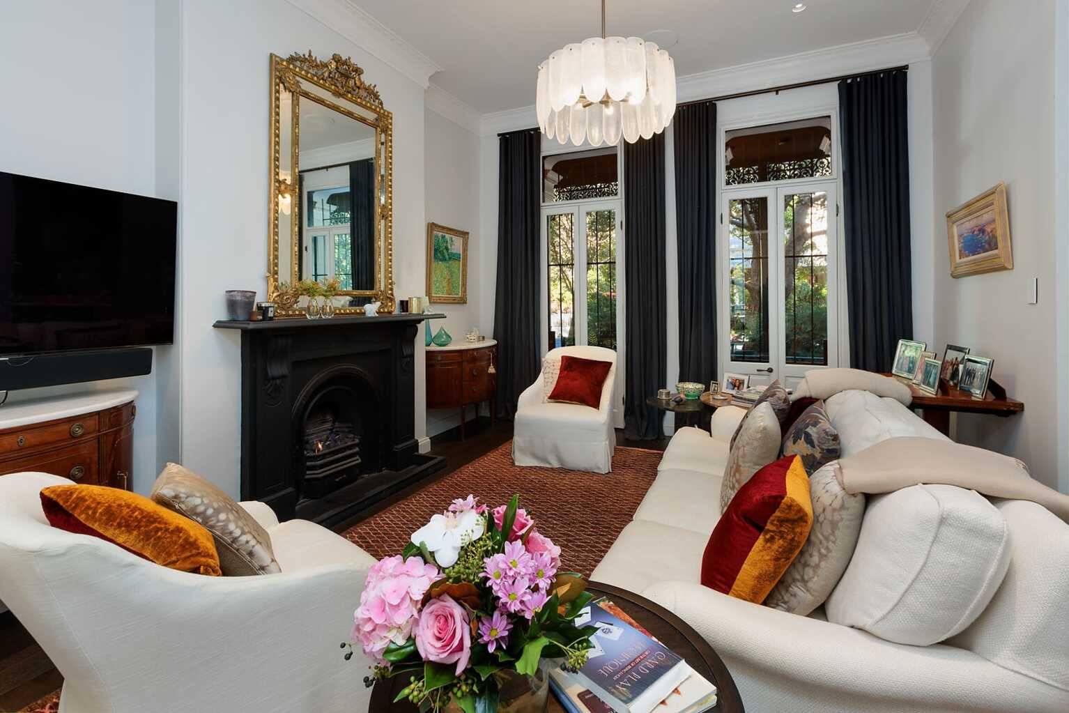 18 Rockwall Crescent Potts Point 18 Rockwall Crescent Potts Point