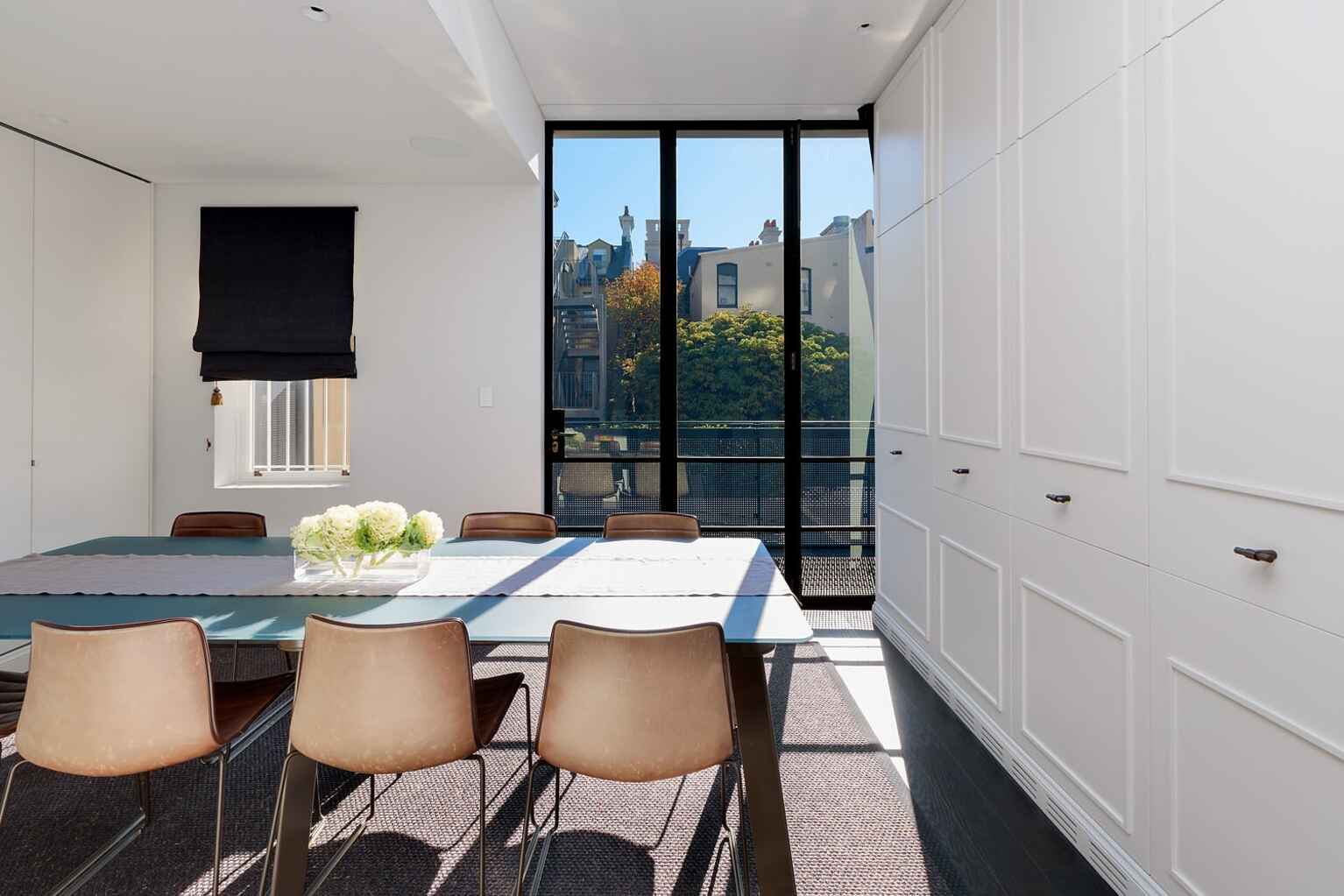 18 Rockwall Crescent Potts Point 18 Rockwall Crescent Potts Point