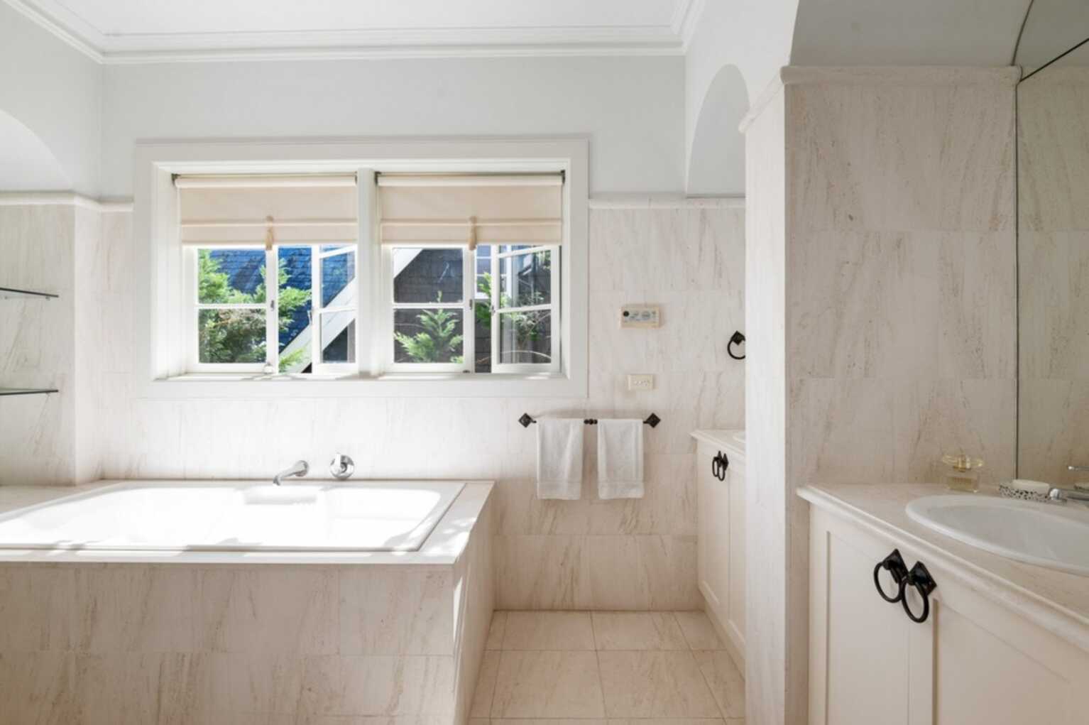 5A Upper Spit Road Mosman 5A Upper Spit Road Mosman
