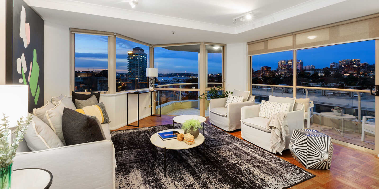 611/63 Crown Street Woolloomooloo