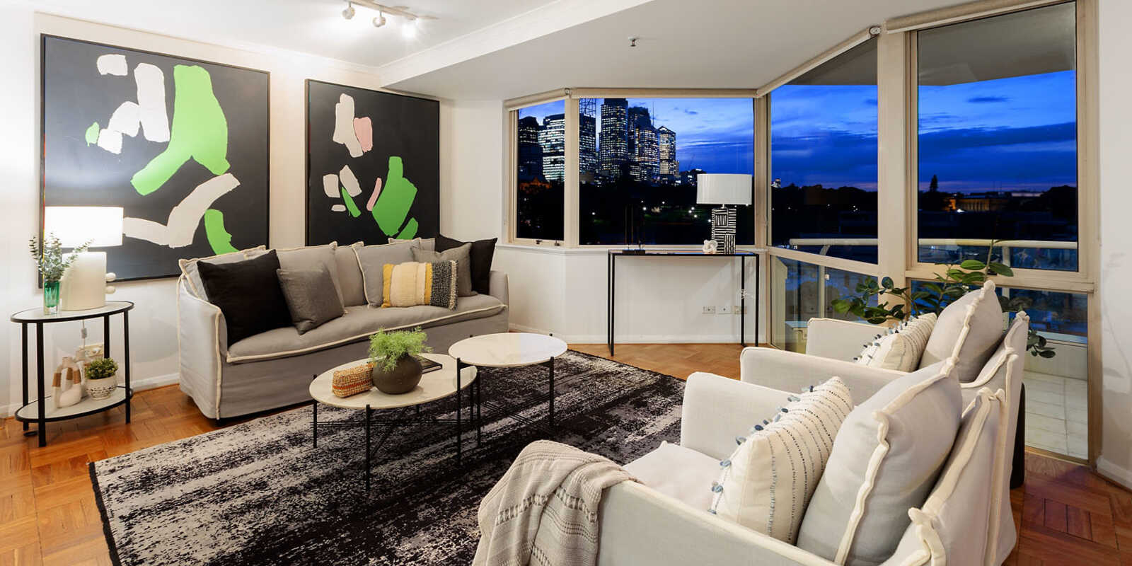 611/63 Crown Street Woolloomooloo