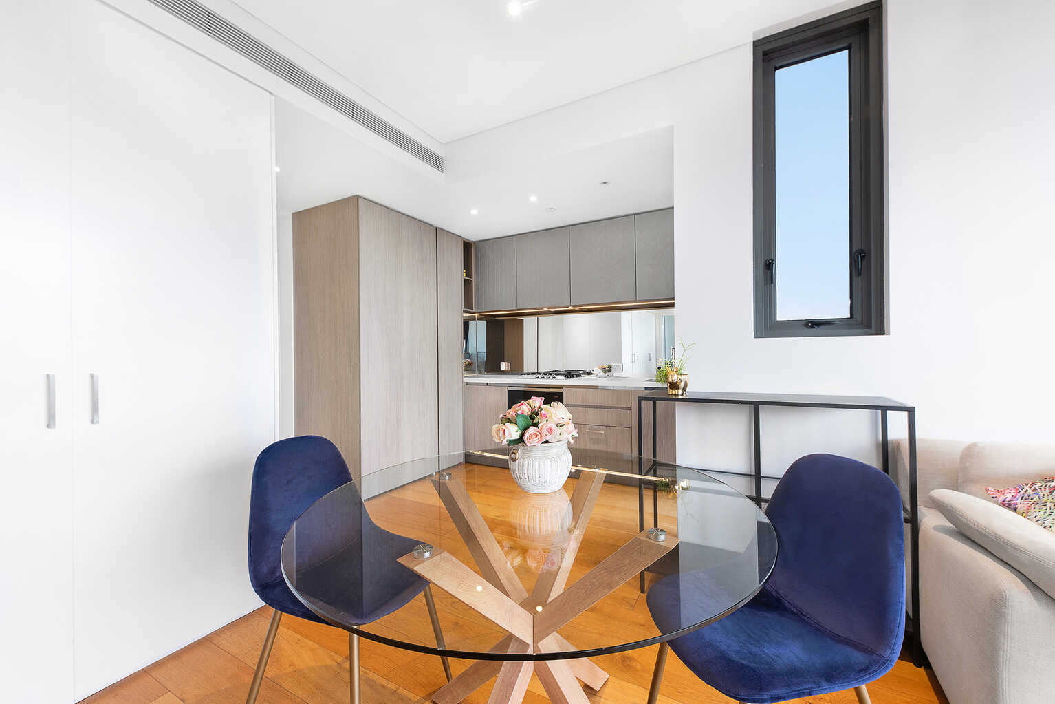 1308/225 Pacific Highway North Sydney 1308/225 Pacific Highway North Sydney
