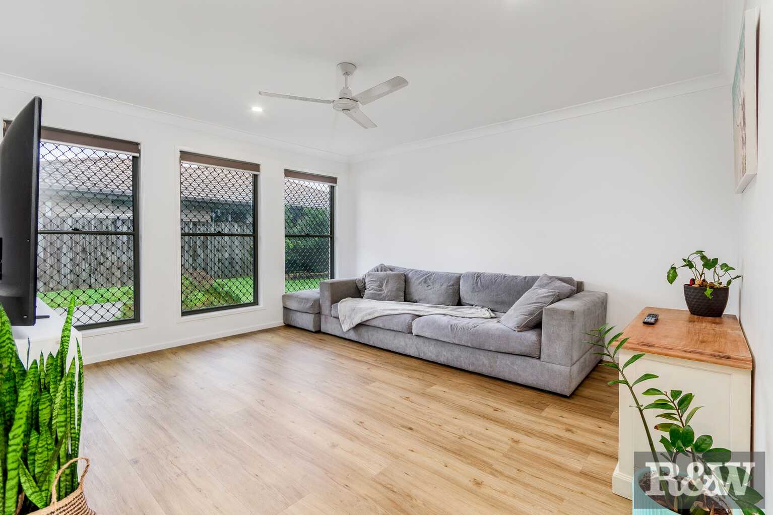 89 Lynfield Drive Caboolture 89 Lynfield Drive Caboolture