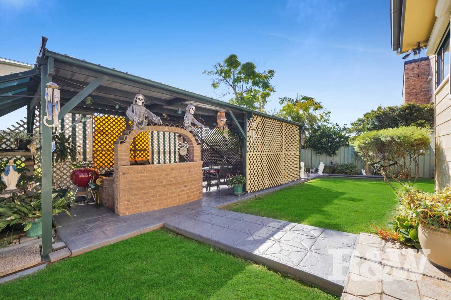 10 Tremlow Crescent Ambarvale 10 Tremlow Crescent Ambarvale