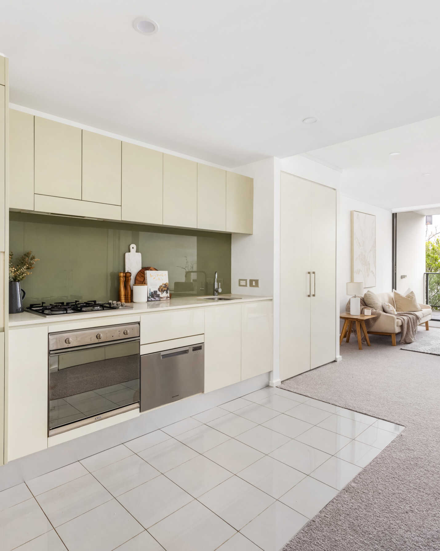 A305/106 Brook Street Coogee, Coogee - Thumbnail 3