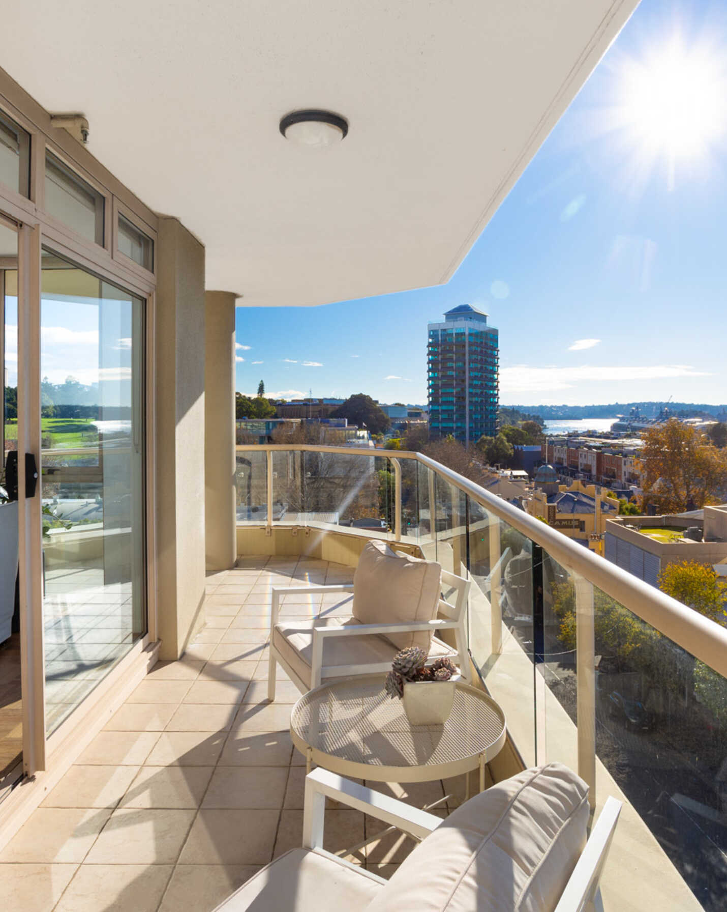 611/63 Crown Street Woolloomooloo, Woolloomooloo - Thumbnail 5