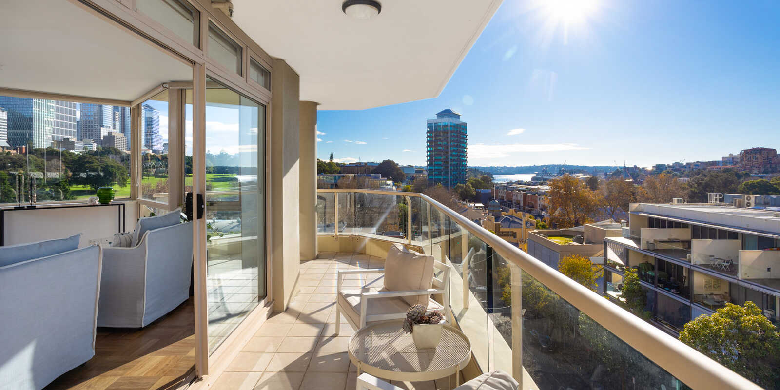 611/63 Crown Street Woolloomooloo