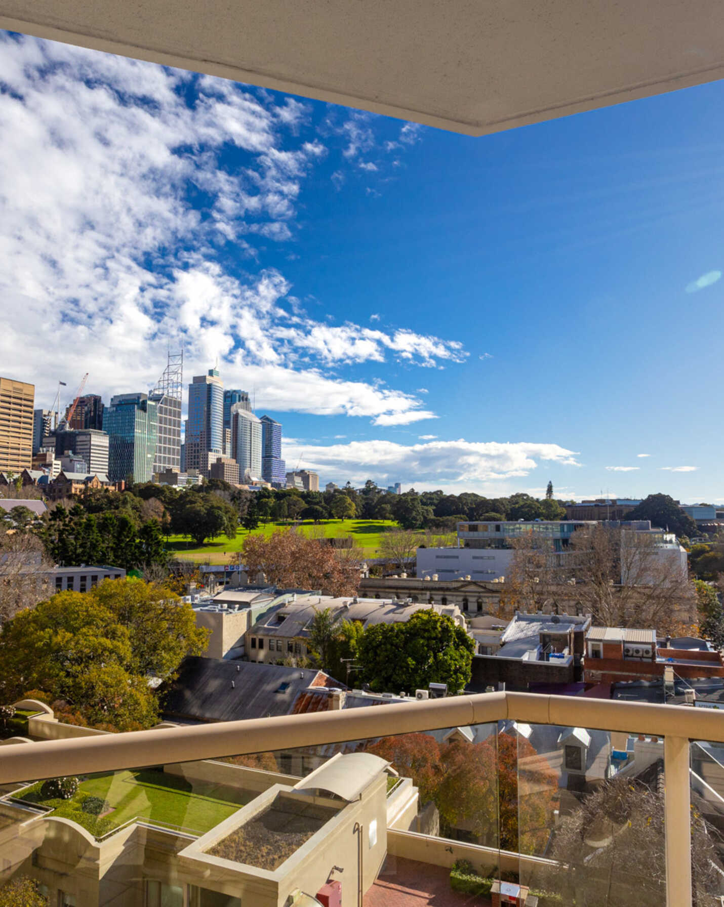 611/63 Crown Street Woolloomooloo, Woolloomooloo - Thumbnail 6