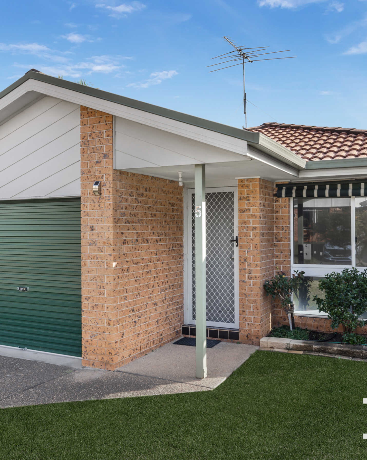 5 Athena Court St Clair, Clair - Thumbnail 2