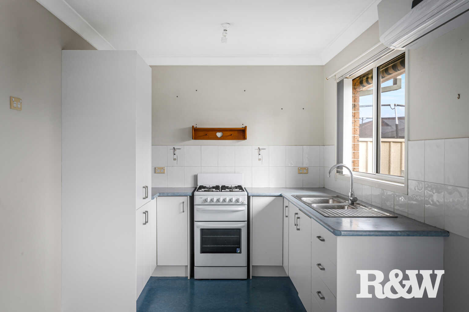 5 Athena Court St Clair 5 Athena Court St Clair