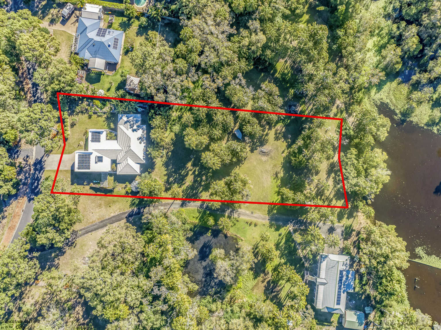 17 Woodlands Lane Moore Park Beach 17 Woodlands Lane Moore Park Beach