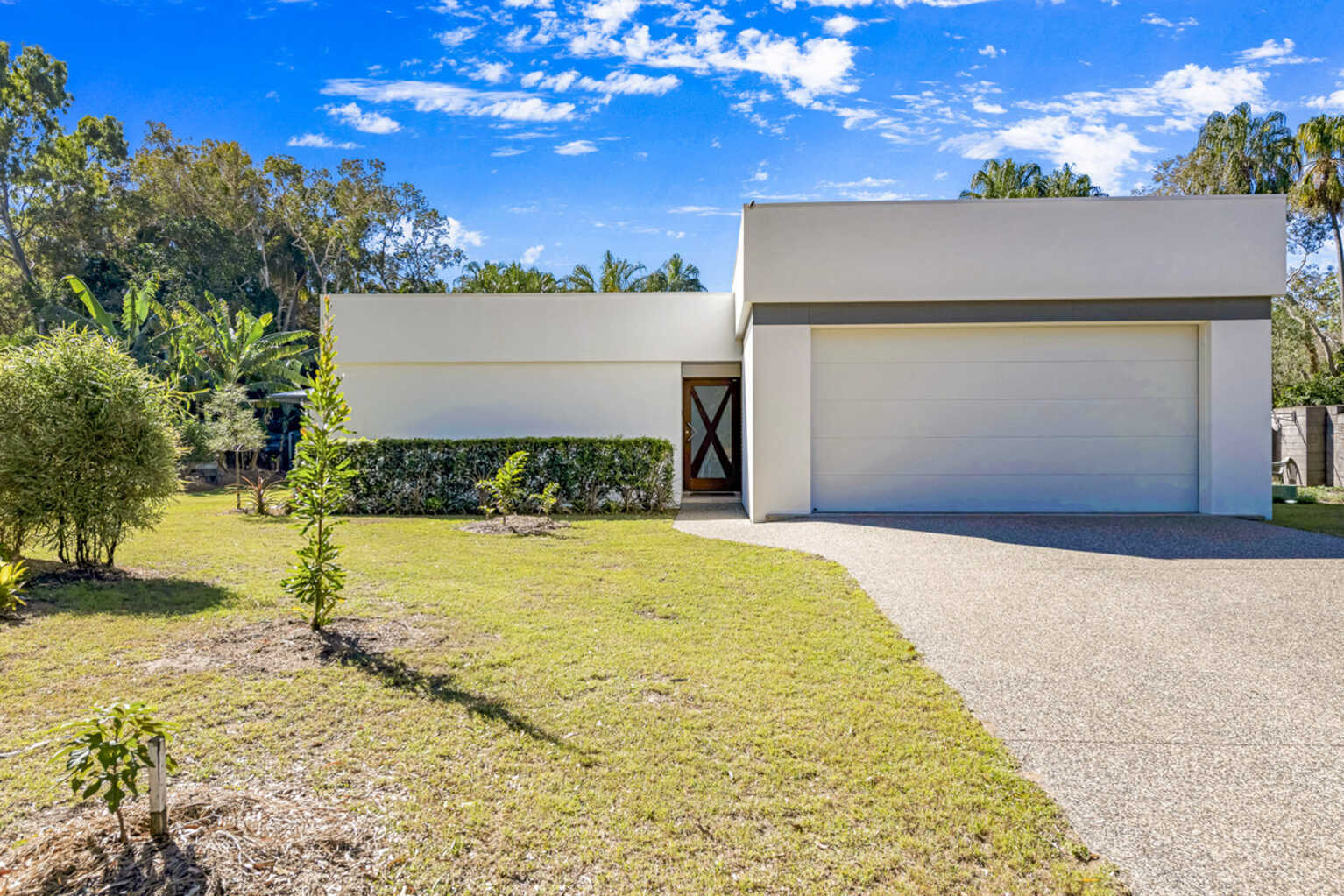 17 Woodlands Lane Moore Park Beach 17 Woodlands Lane Moore Park Beach