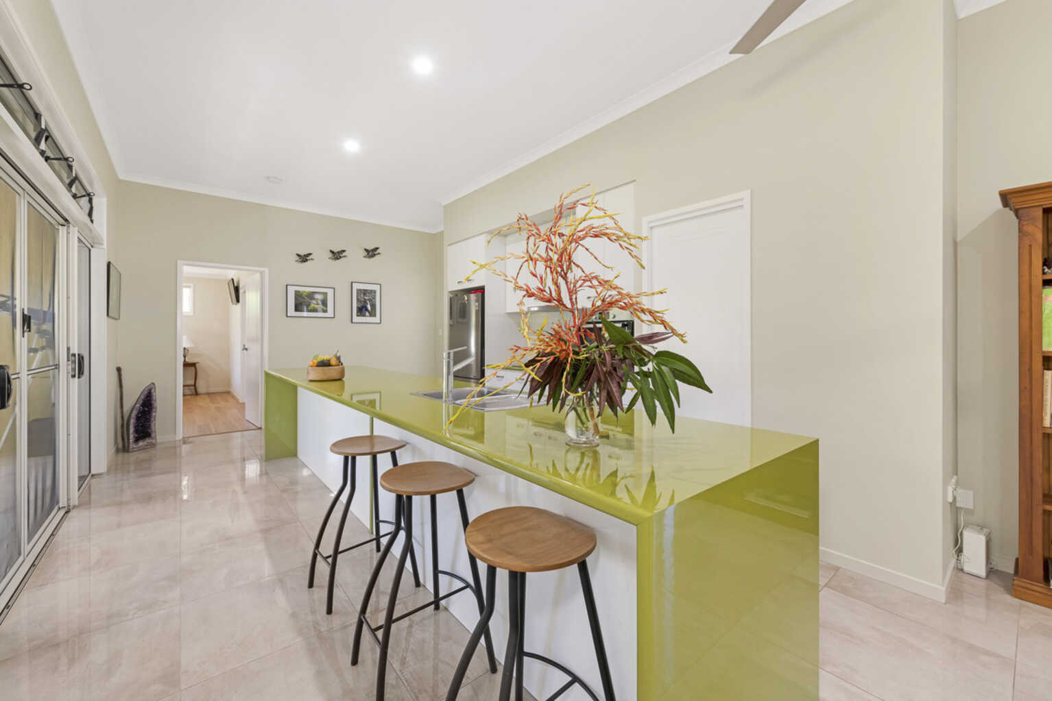 17 Woodlands Lane Moore Park Beach 17 Woodlands Lane Moore Park Beach