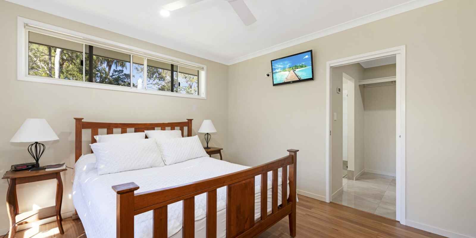 17 Woodlands Lane Moore Park Beach 17 Woodlands Lane Moore Park Beach