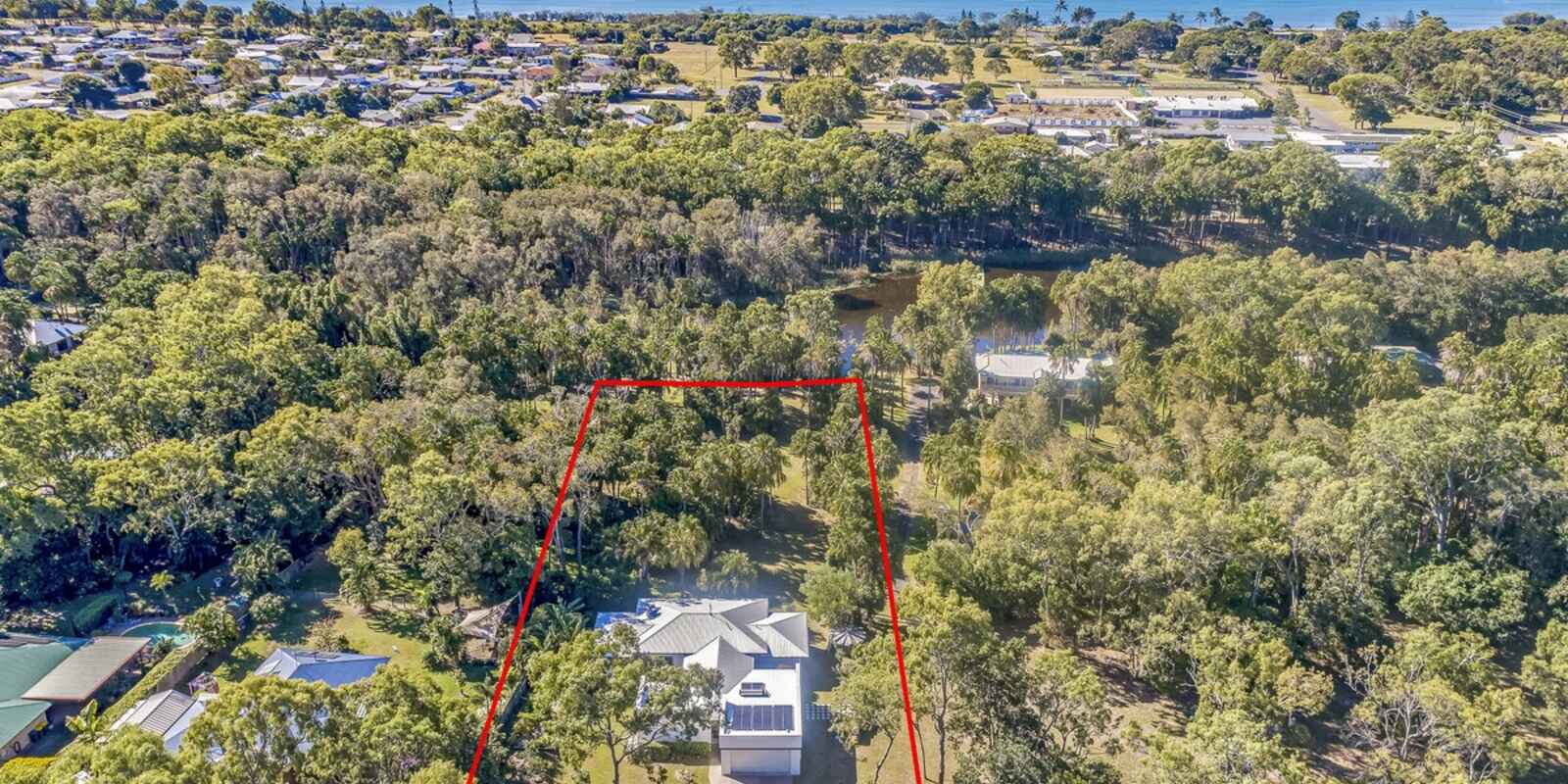 17 Woodlands Lane Moore Park Beach 17 Woodlands Lane Moore Park Beach