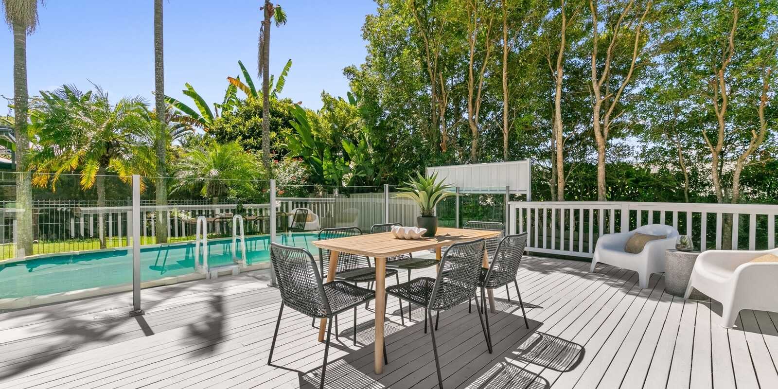 52 Wendy Drive Point Clare 52 Wendy Drive Point Clare
