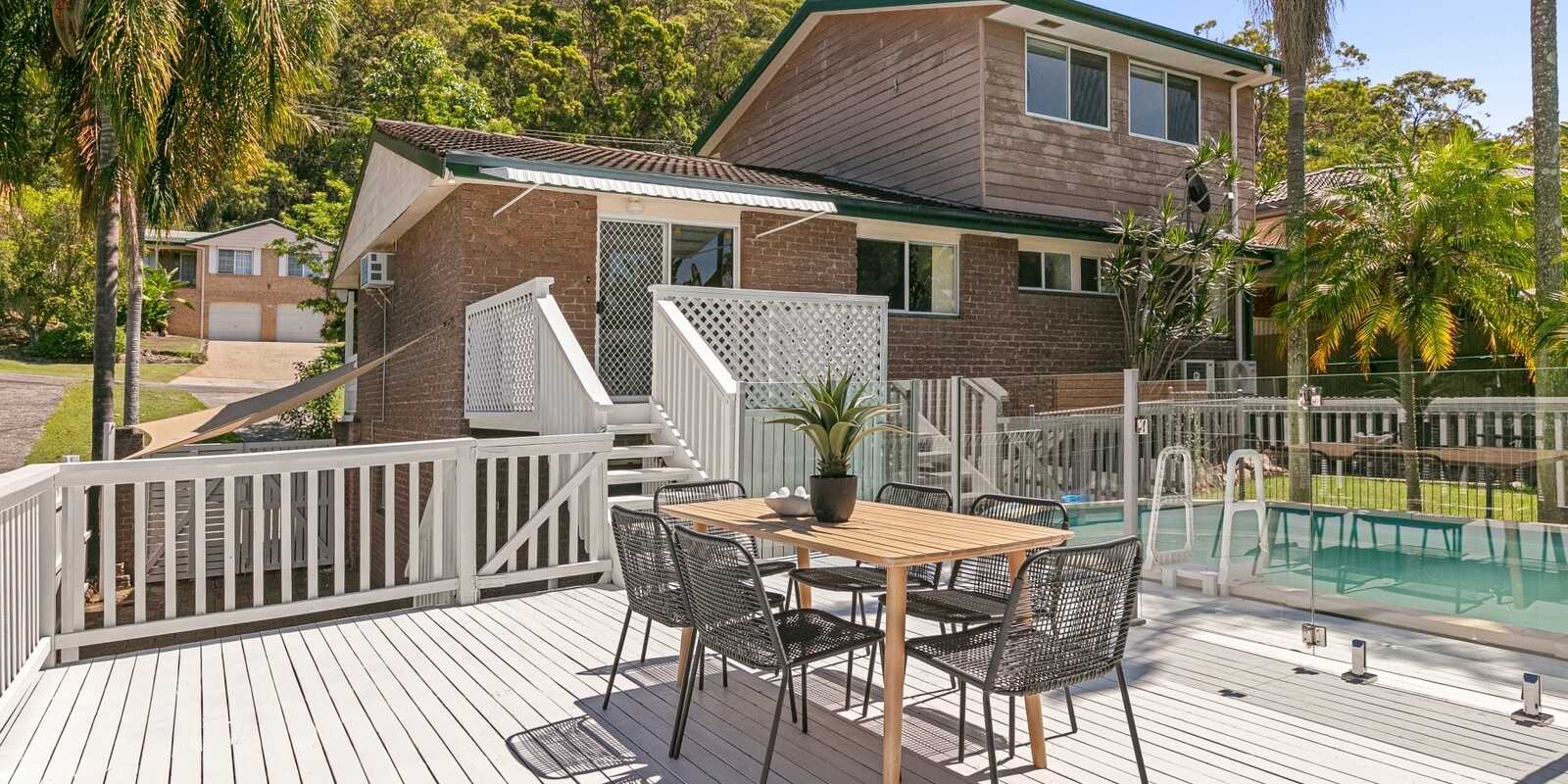 52 Wendy Drive Point Clare 52 Wendy Drive Point Clare