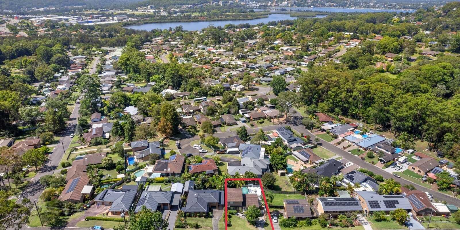 52 Wendy Drive Point Clare 52 Wendy Drive Point Clare